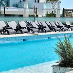 公寓 Maddy's Beachfront In Infinity Pool&spa *