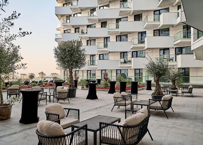 Maddy's Beachfront In Infinity Pool&spa * ママイア