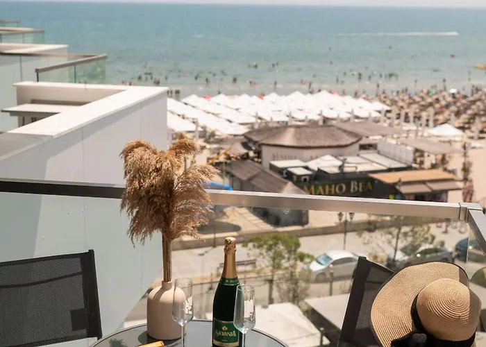 Maddy's Beachfront In Infinity Pool&spa *