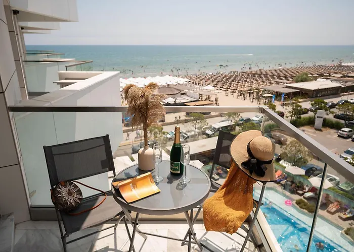 アパート Maddy's Beachfront In Infinity Pool&spa ママイア