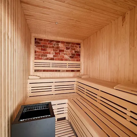 Maddy's Beachfront In Infinity Pool&spa Lejlighed