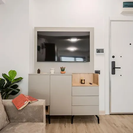 Maddy's Beachfront In Infinity Pool&spa Lejlighed *